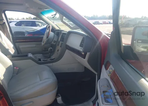 2004 Lincoln Aviator z USA, uszkodzony, nr VIN 5LMEU88H04ZJ51367